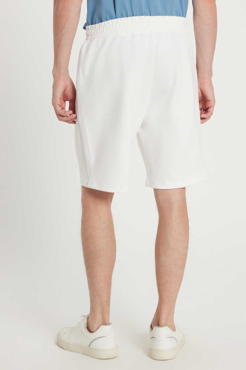 Classic Fit - Comfort Fit Shorts
