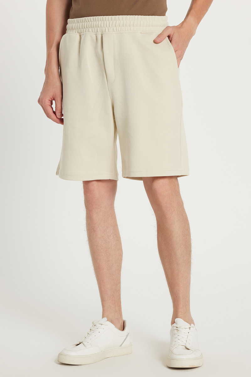 Classic Fit - Comfort Fit Shorts