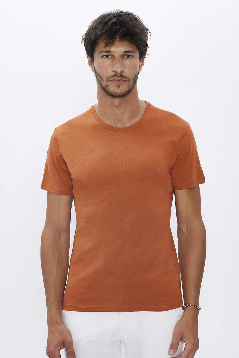 Slim Fit T-Shirt Slim Fit T-Shirt