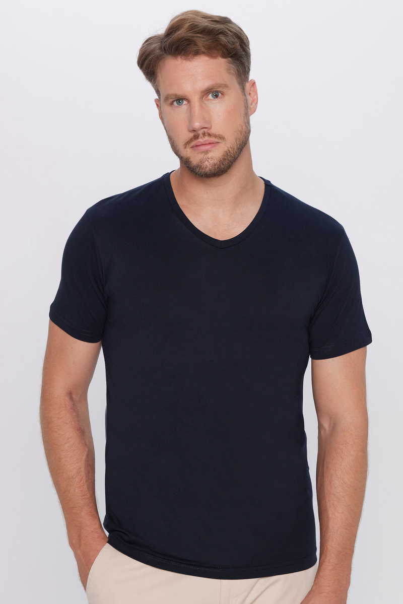 Slim Fit T-Shirt Slim Fit T-Shirt