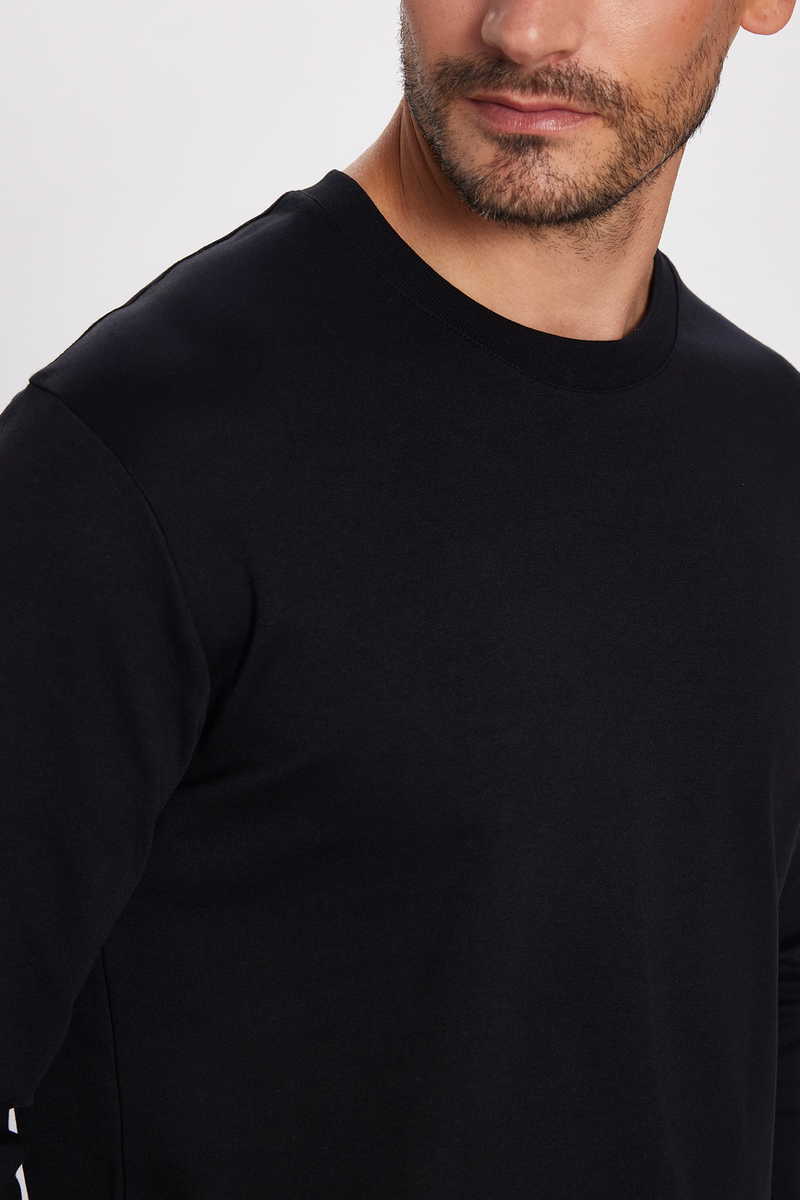 Plain Black T-Shirt