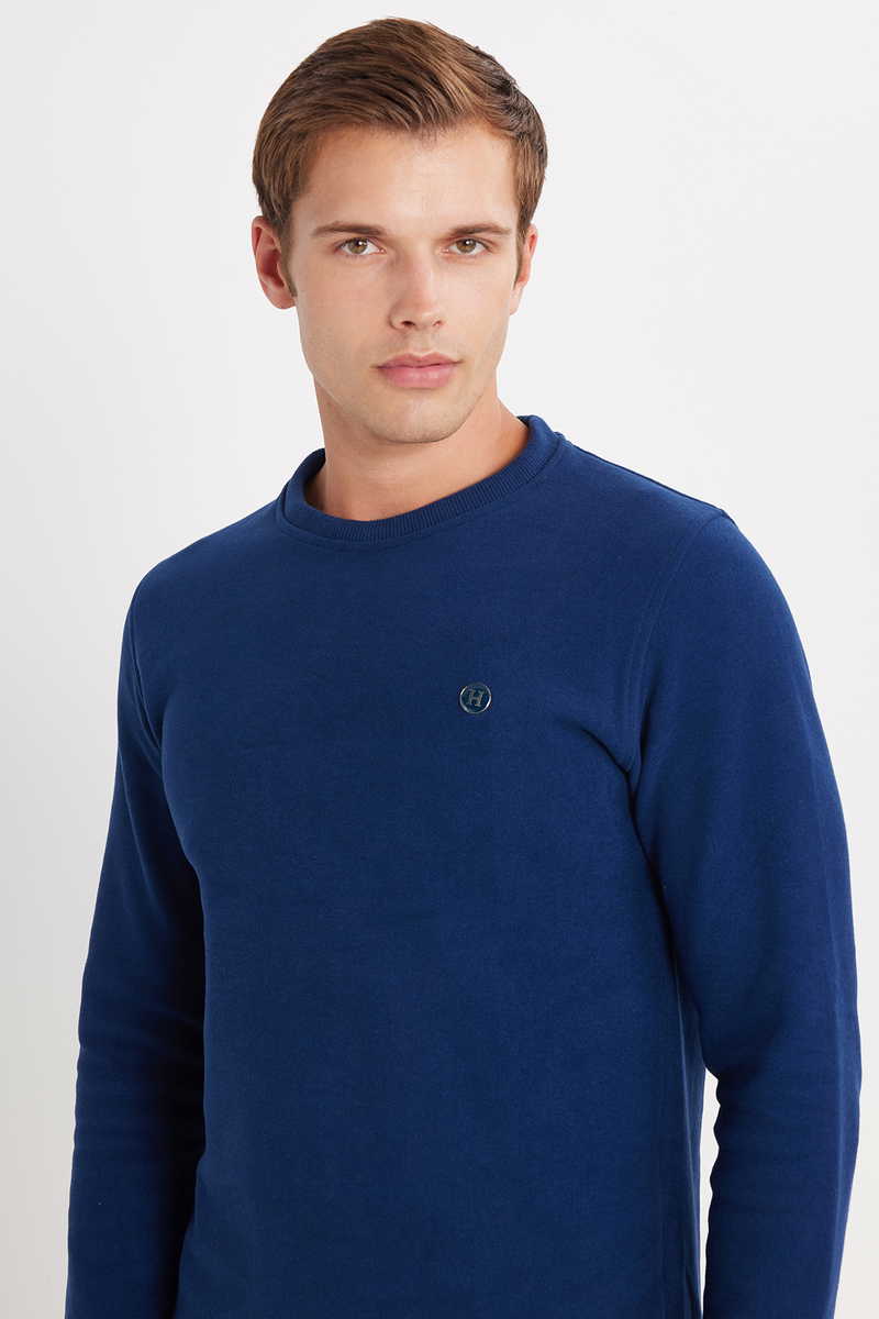 Slim Fit Sweatshirt