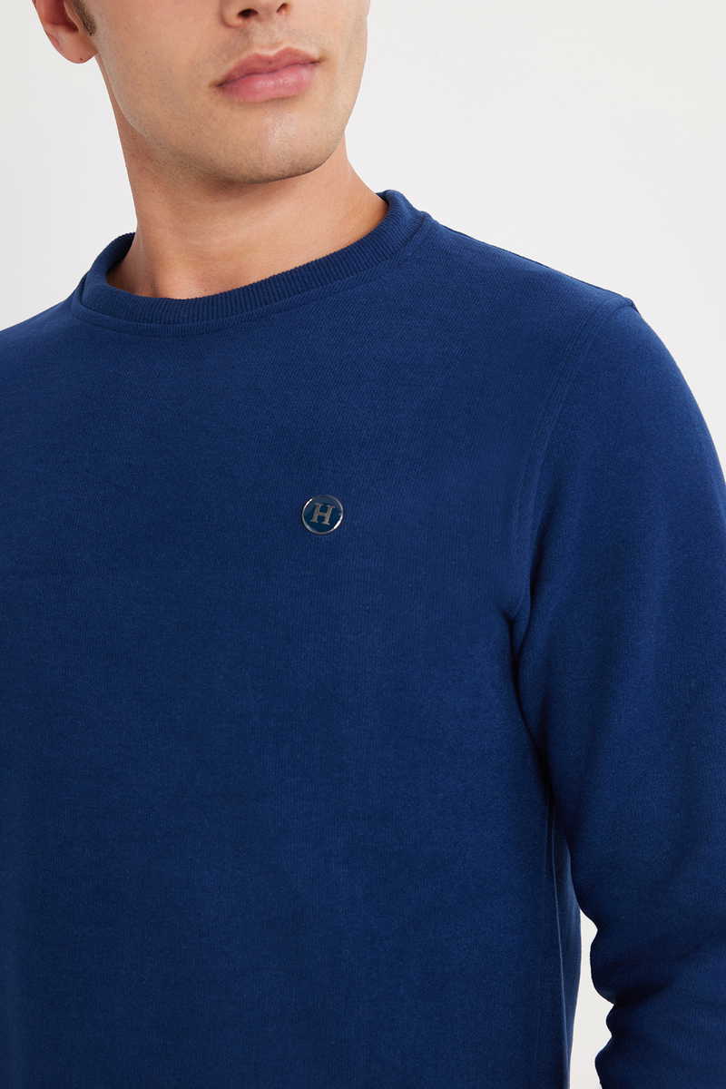 Slim Fit Sweatshirt
