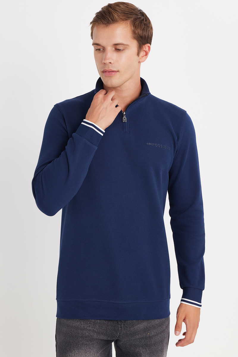 Slim Fit Sweatshirt