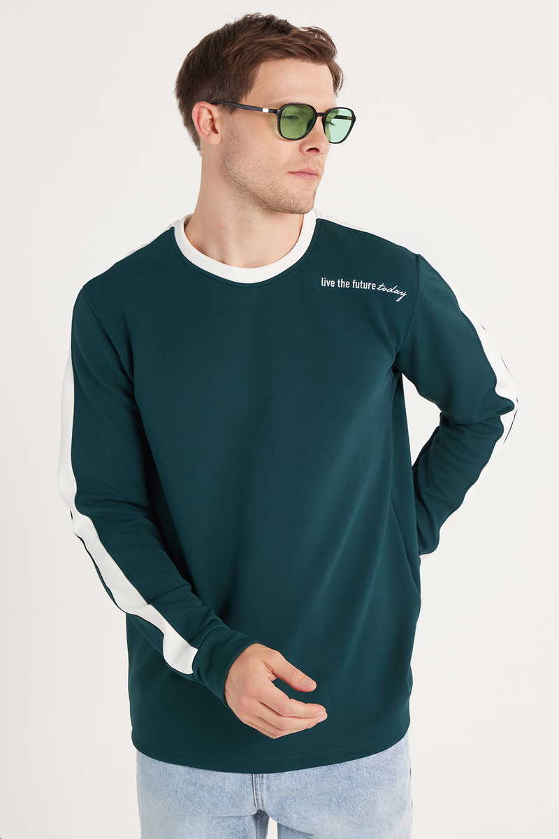  Green Sweatshirt