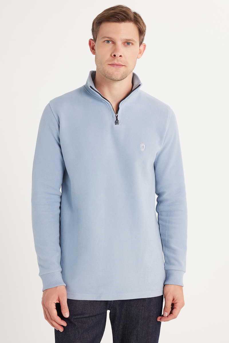 Slim Fit Sweatshirt
