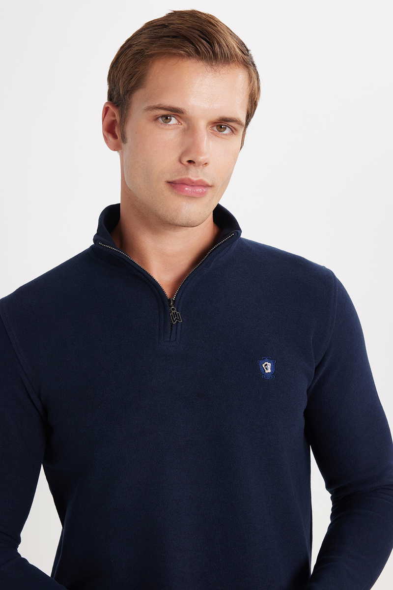 Slim Fit Sweatshirt Slim Fit Sweatshirt