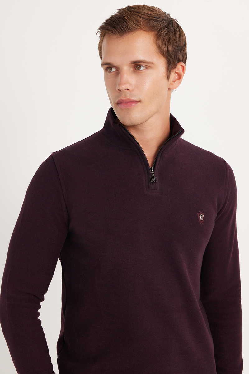 Slim Fit Sweatshirt