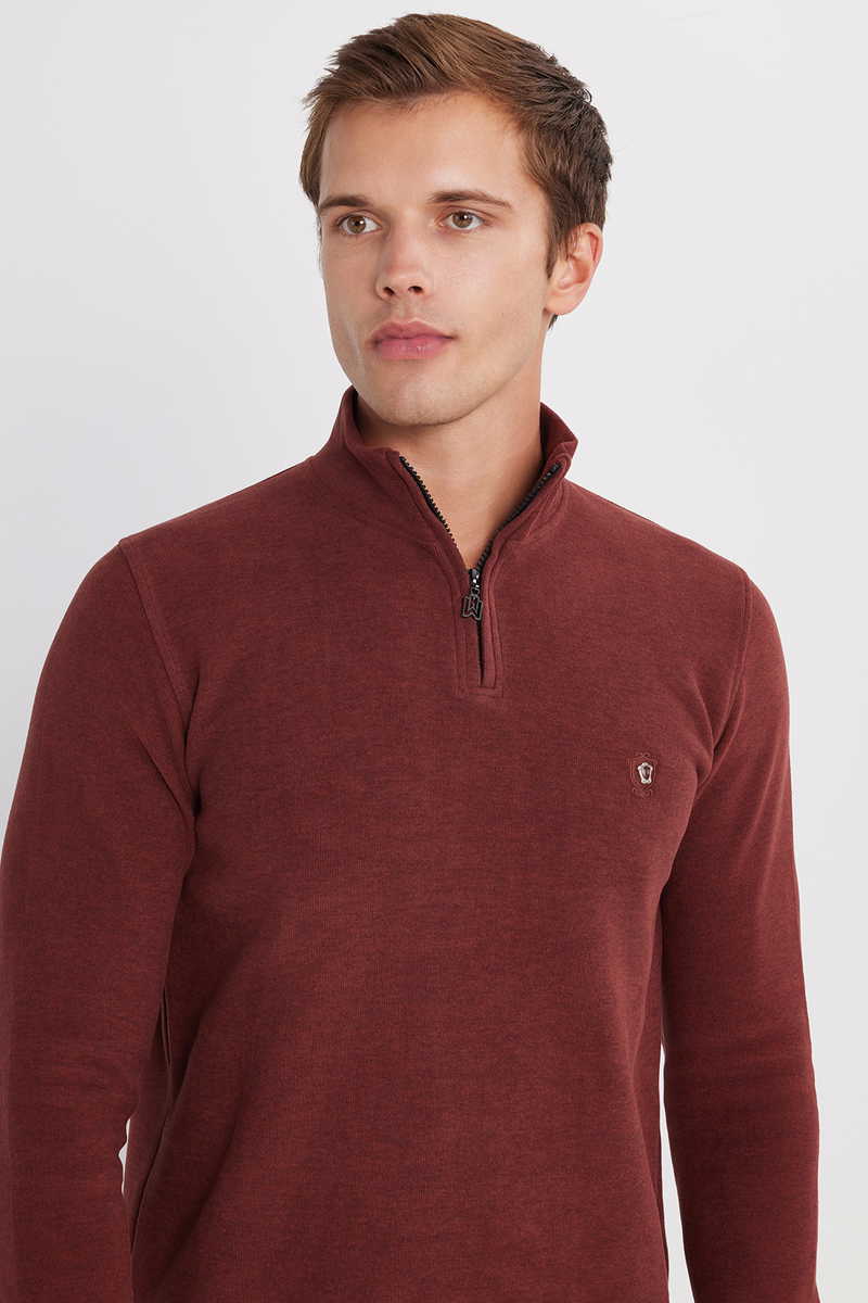 Slim Fit Sweatshirt