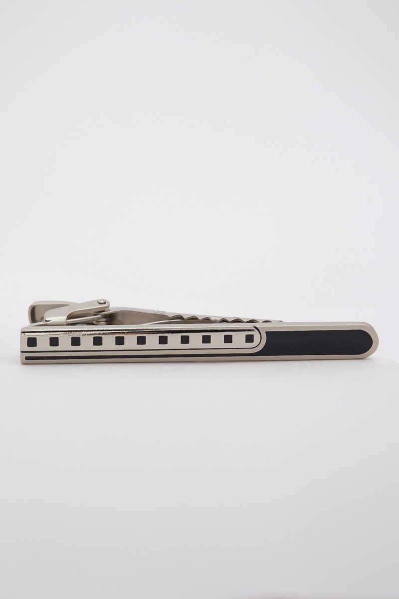 Egyszínű Ezüst Nyakkendőtű