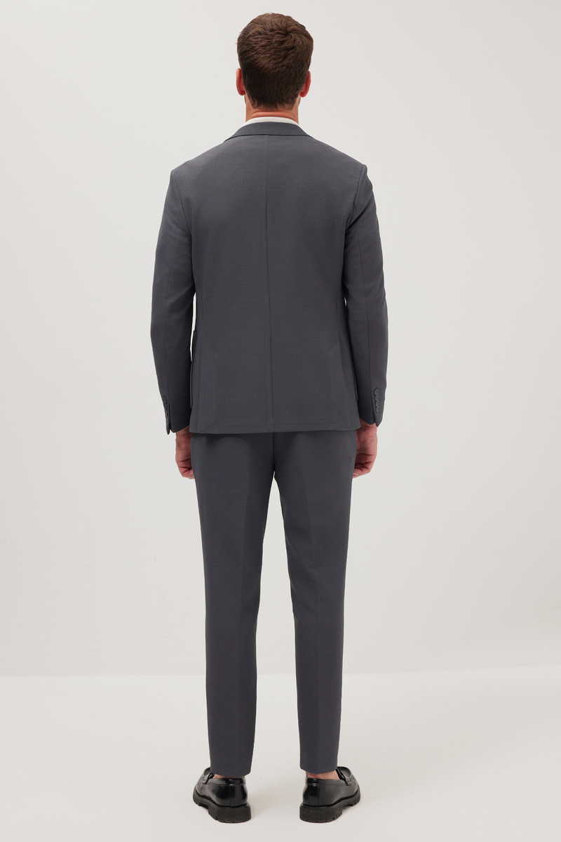 Klassik Kəsim  Kostyum