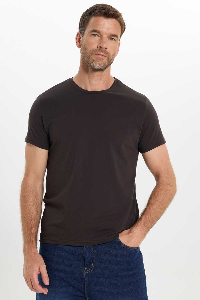 Slim Fit T-Shirt Slim Fit T-Shirt