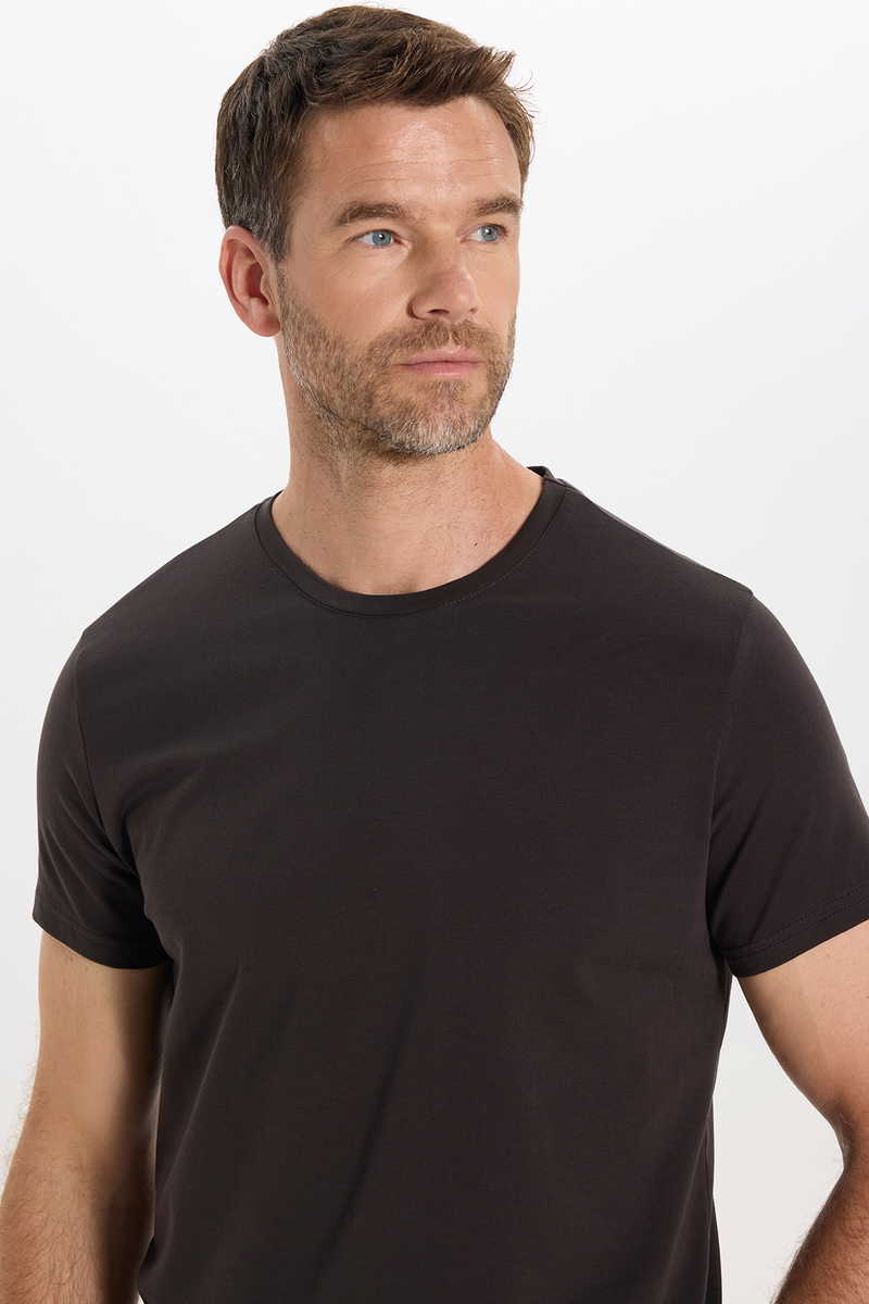 Slim Fit T-Shirt Slim Fit T-Shirt