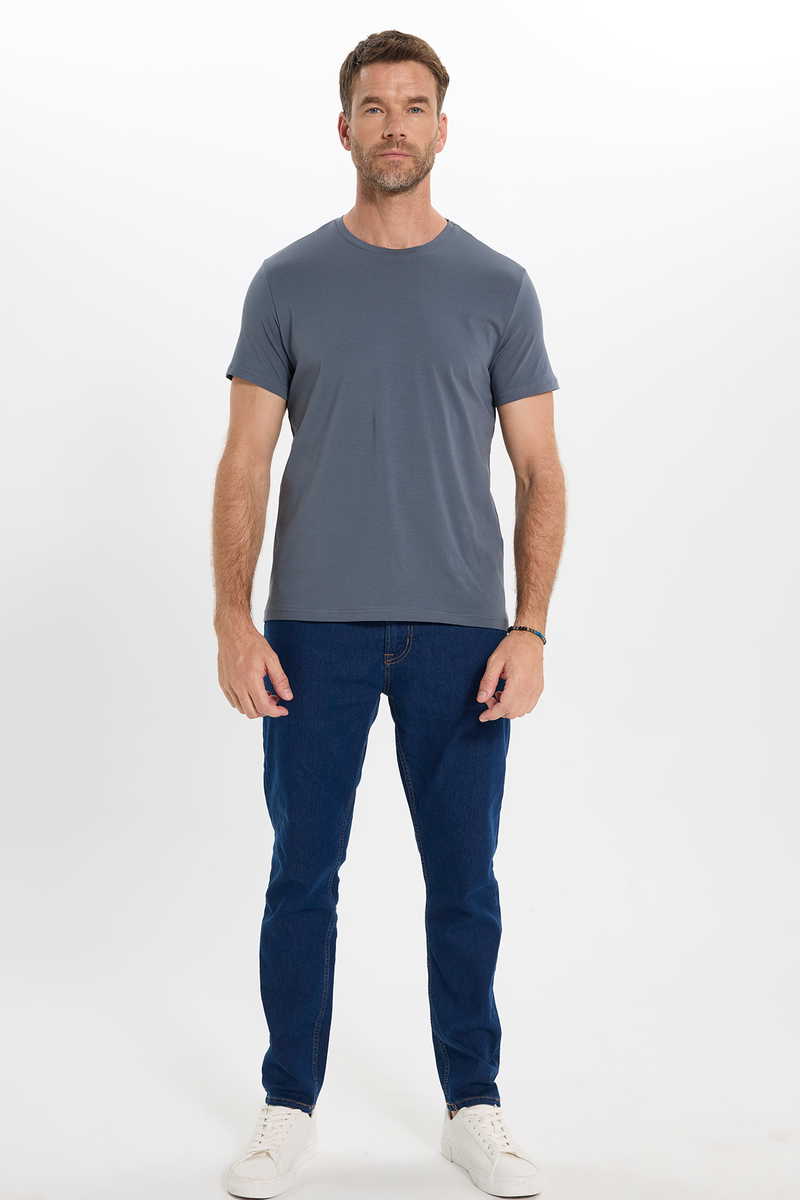 Slim Fit T-Shirt Slim Fit T-Shirt