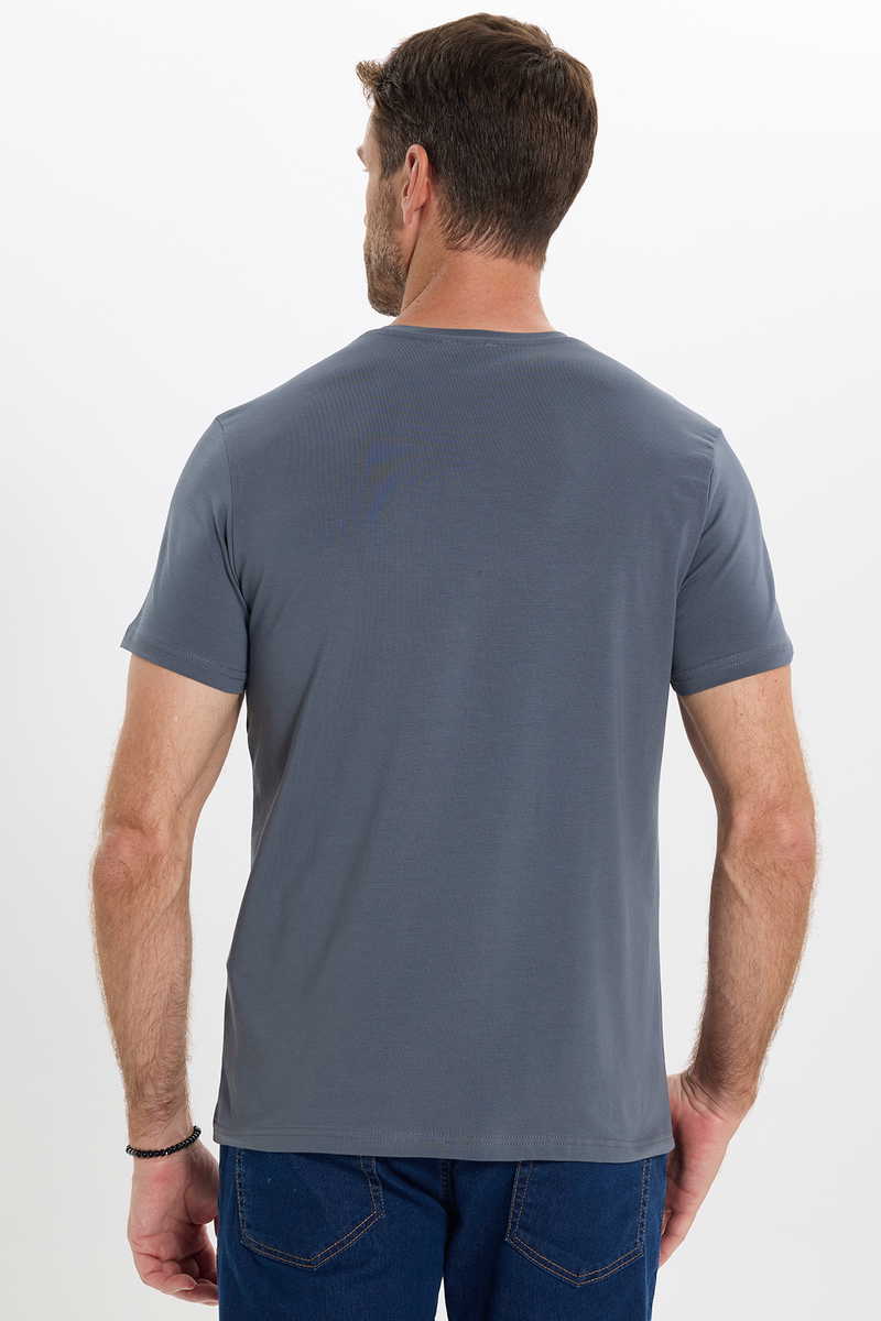 Slim Fit T-Shirt Slim Fit T-Shirt