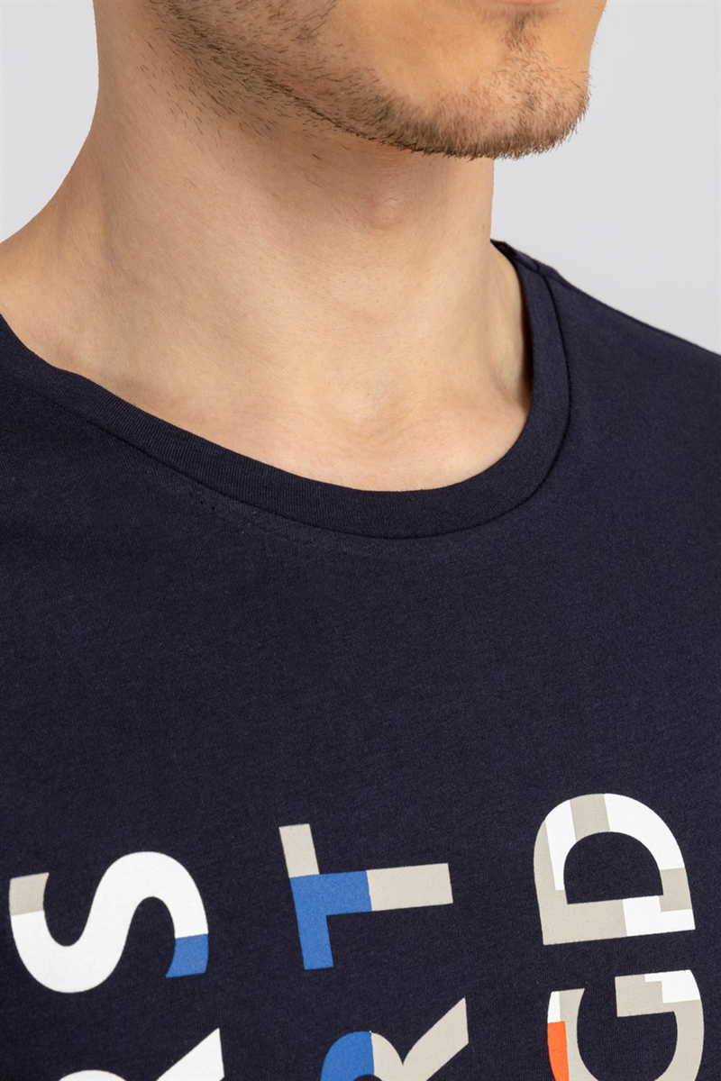 Coupe Ajustée T-Shirt Coupe Ajustée T-Shirt