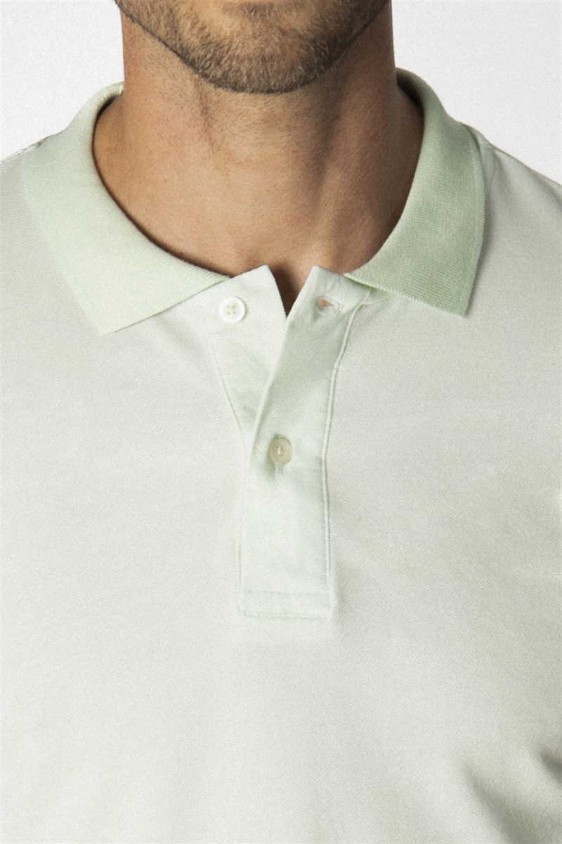 Slim Fit T-Shirt Slim Fit T-Shirt