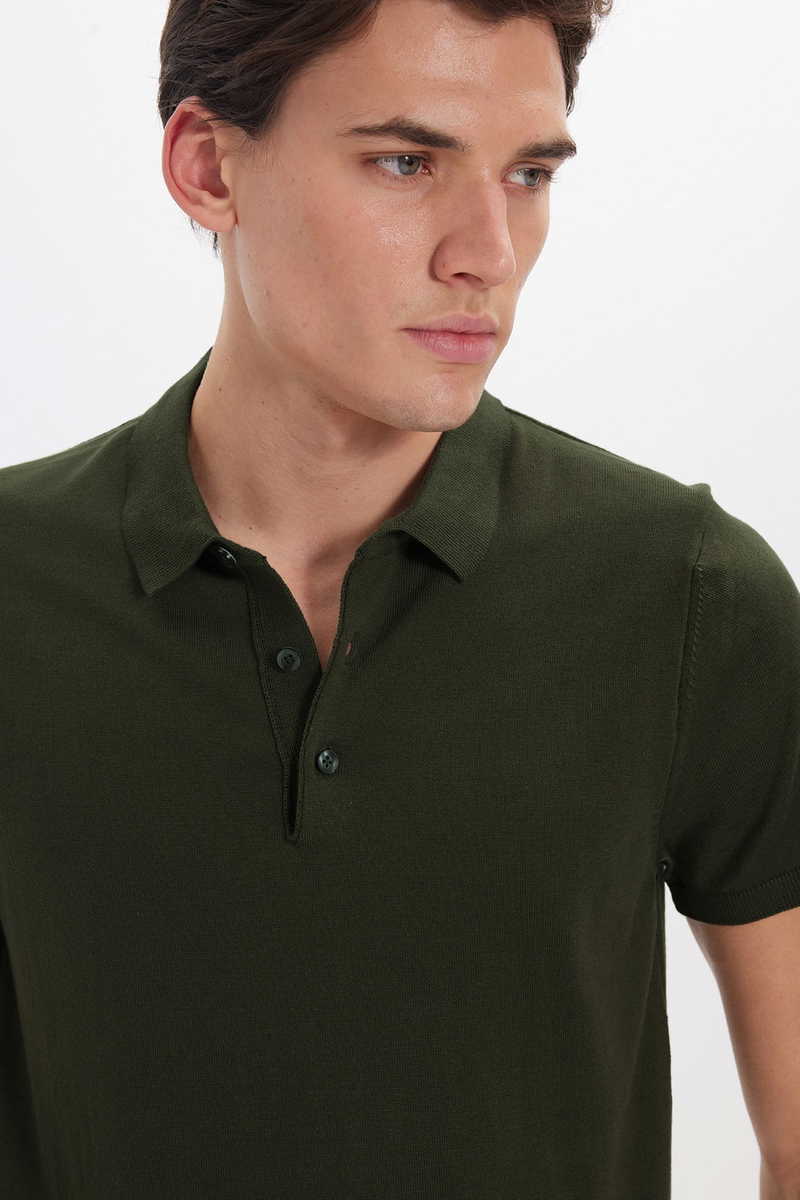 Slim Fit T-Shirt Slim Fit T-Shirt