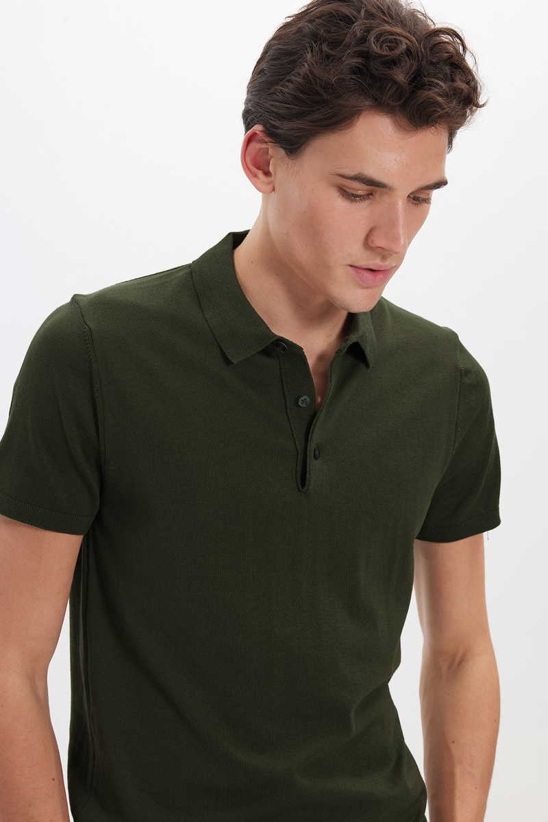 Slim Fit T-Shirt Slim Fit T-Shirt