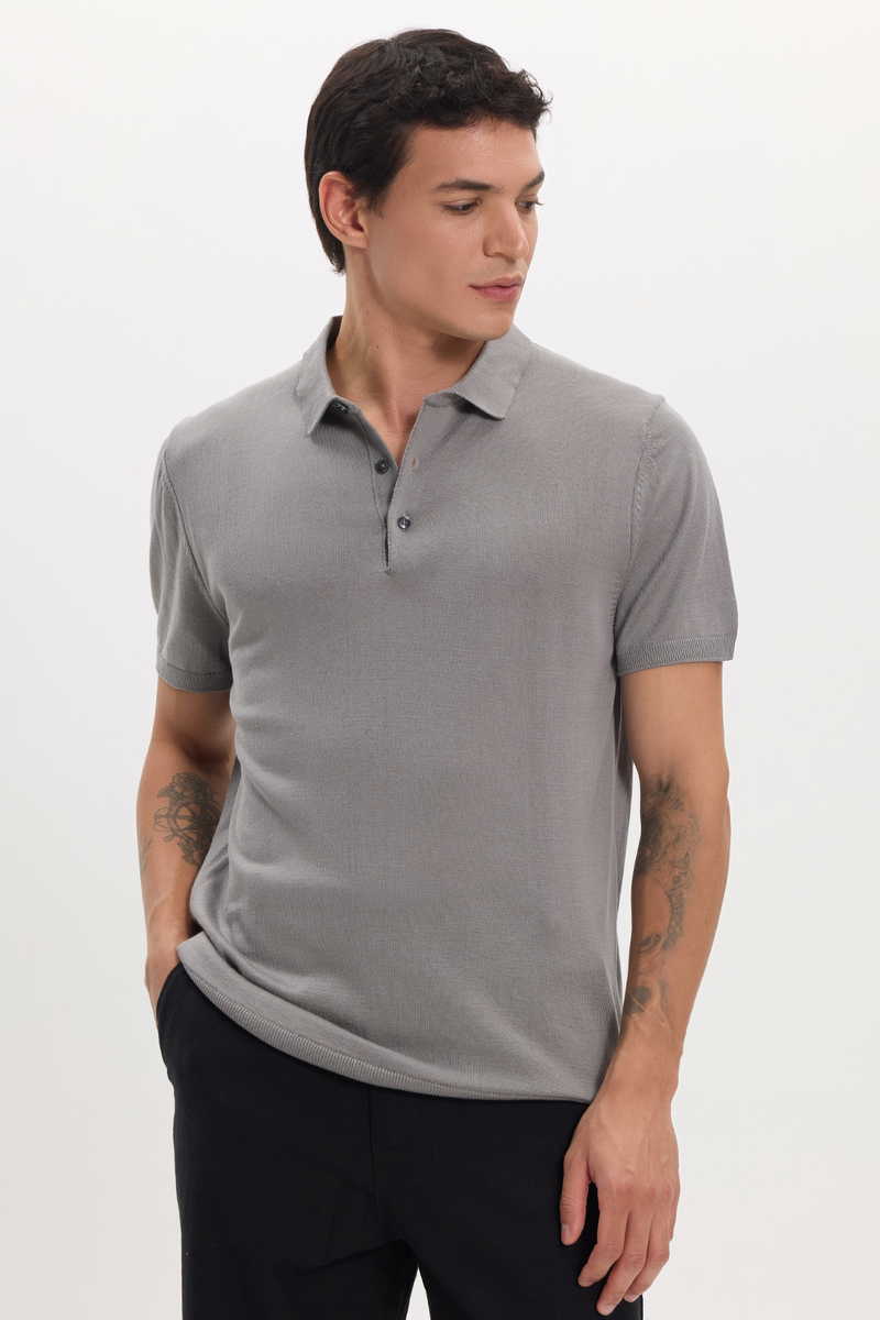 Slim Fit T-Shirt Slim Fit T-Shirt