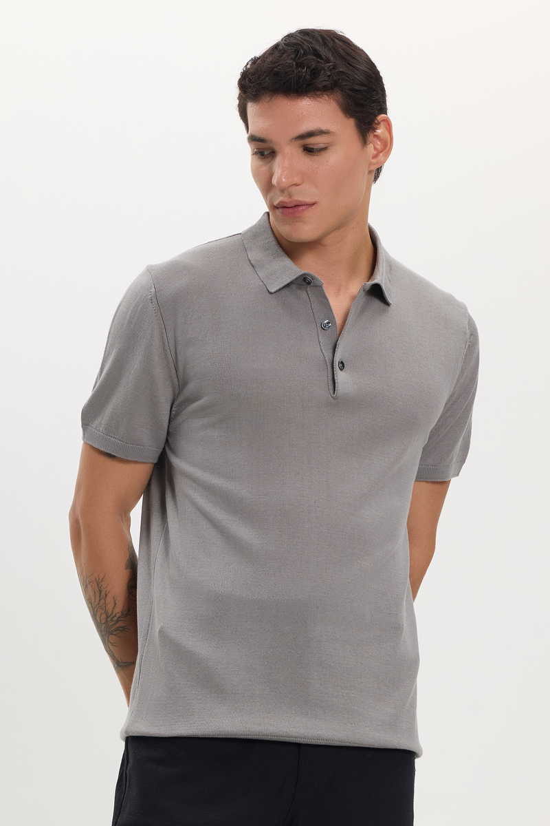 Slim Fit T-Shirt Slim Fit T-Shirt