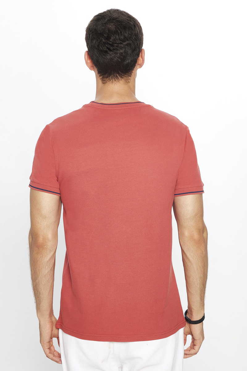 Slim Fit T-Shirt