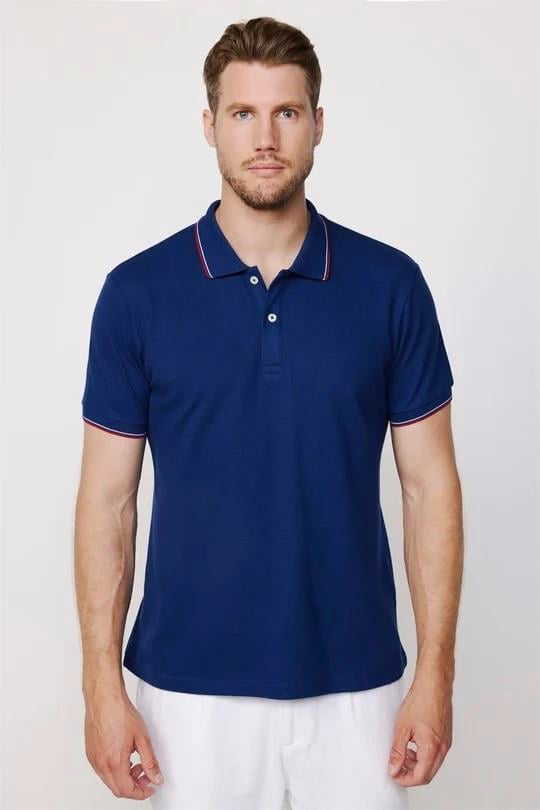 Slim Fit T-Shirt Slim Fit T-Shirt