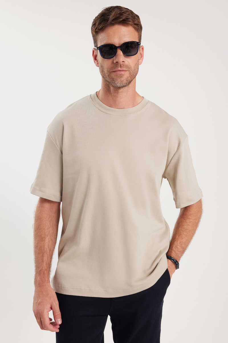 Oversize - Relaxed Fit T-Shirt Oversize - Relaxed Fit T-Shirt