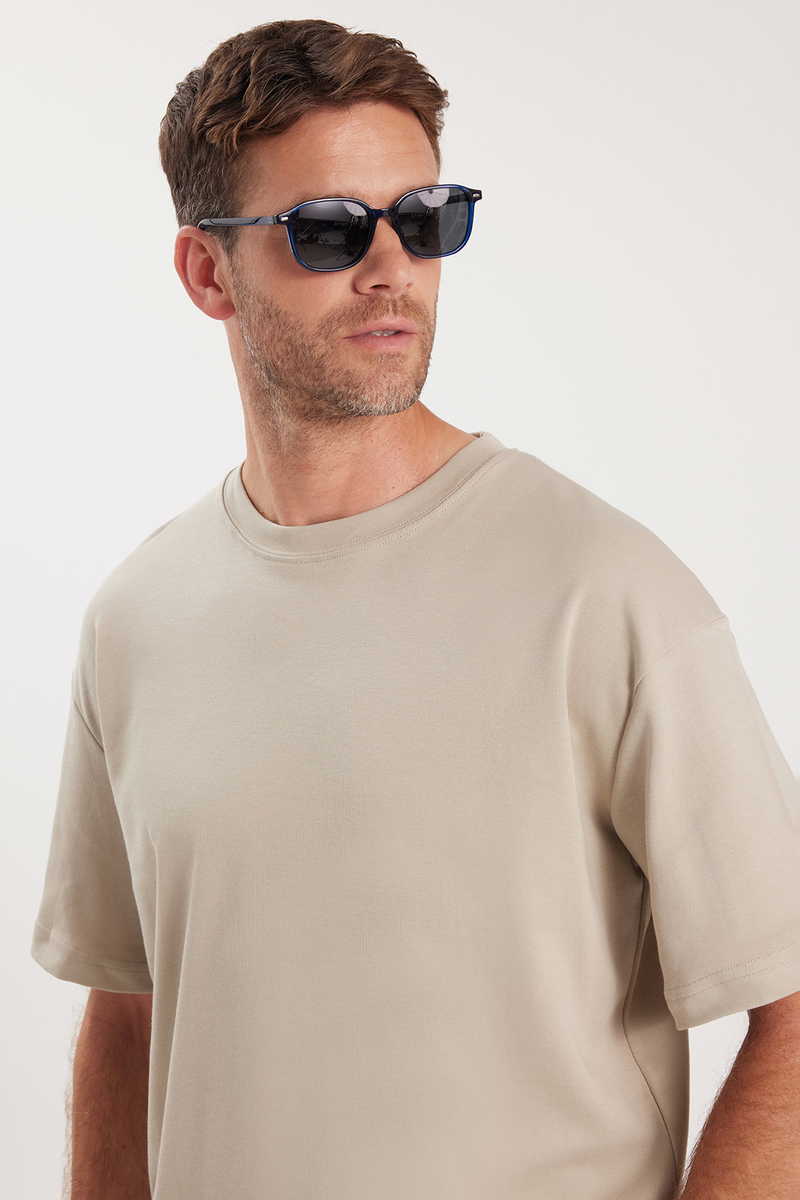 Oversize - Relaxed Fit T-Shirt Oversize - Relaxed Fit T-Shirt