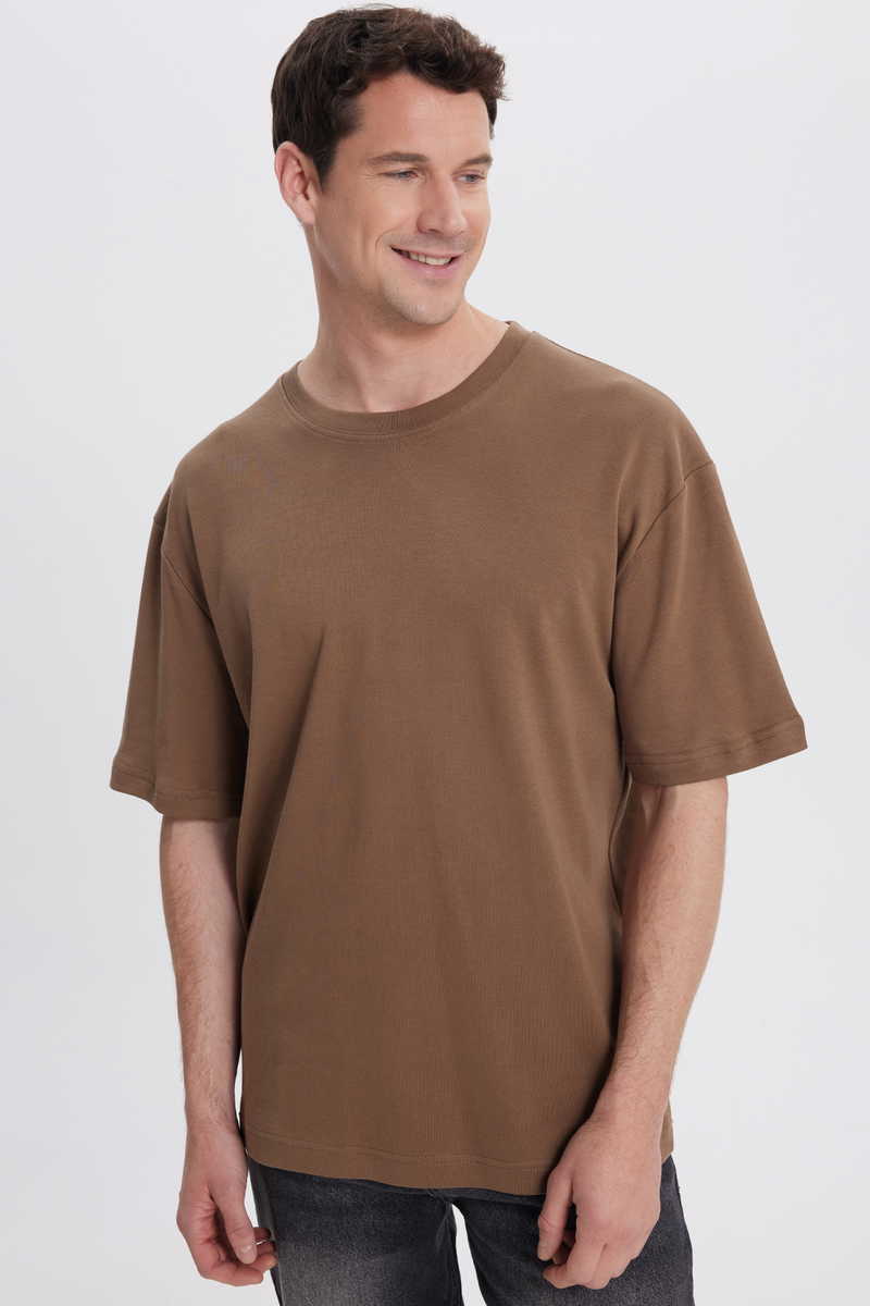 Oversize - Relaxed Fit T-Shirt Oversize - Relaxed Fit T-Shirt