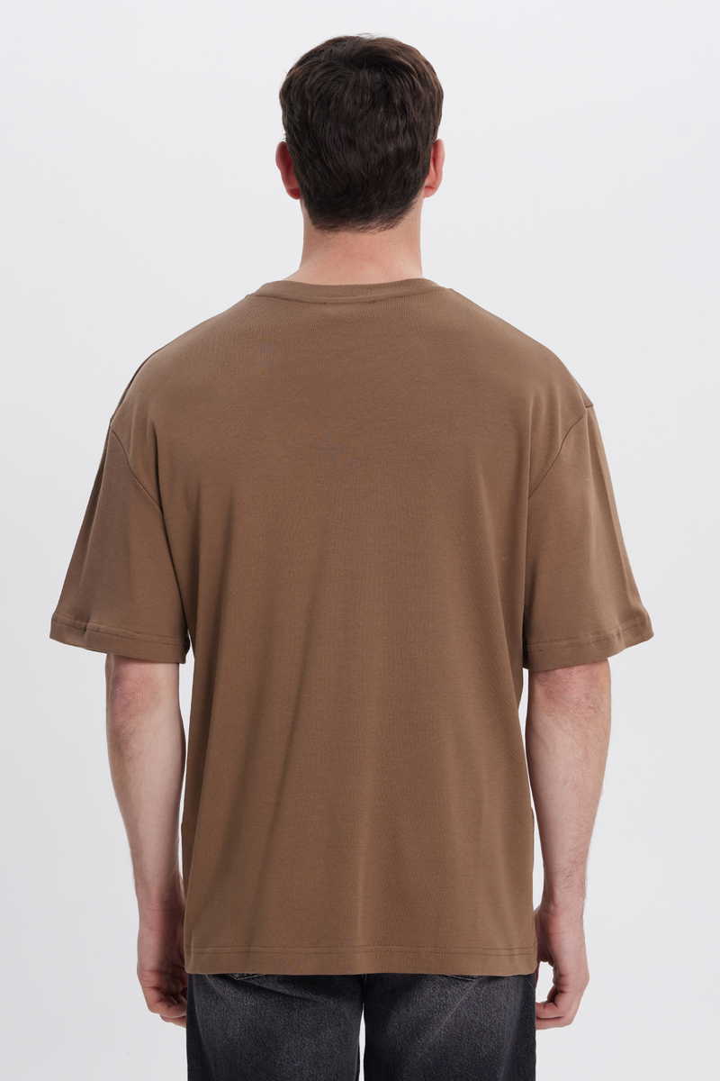 Oversize - Relaxed Fit T-Shirt Oversize - Relaxed Fit T-Shirt