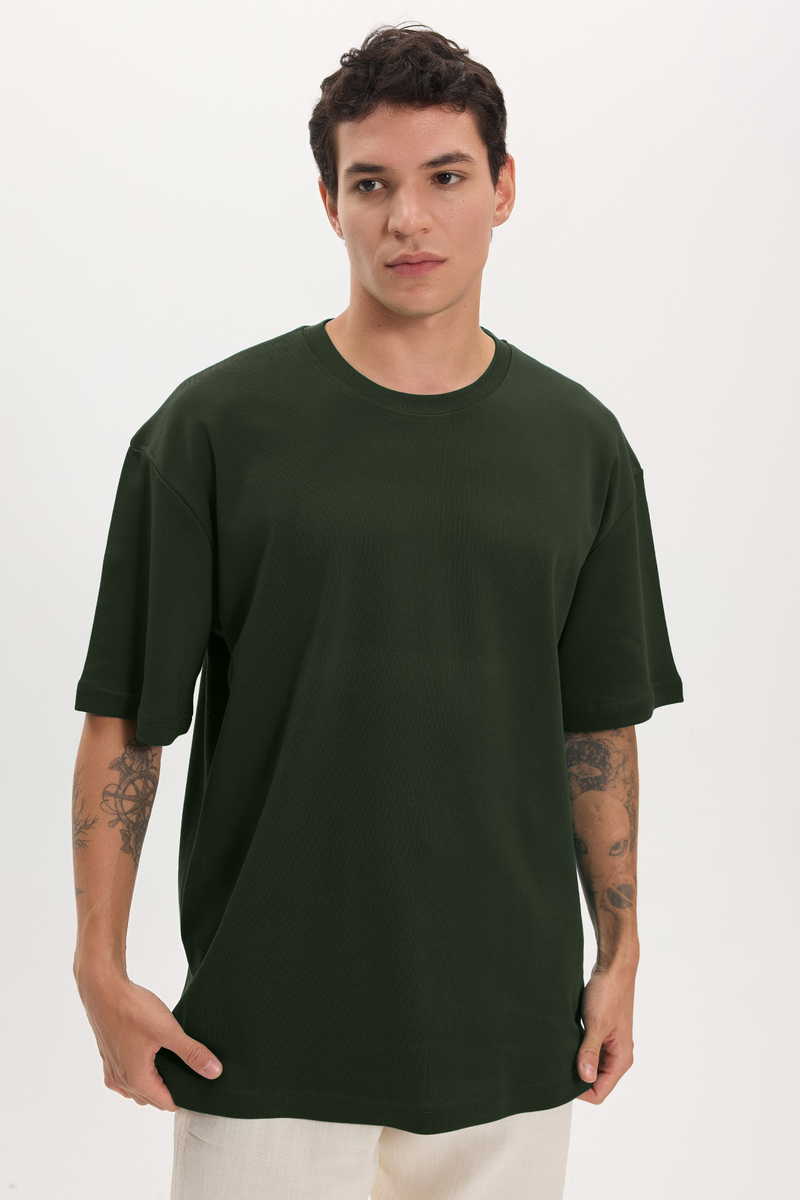 Oversize - Relaxed Fit T-Shirt Oversize - Relaxed Fit T-Shirt