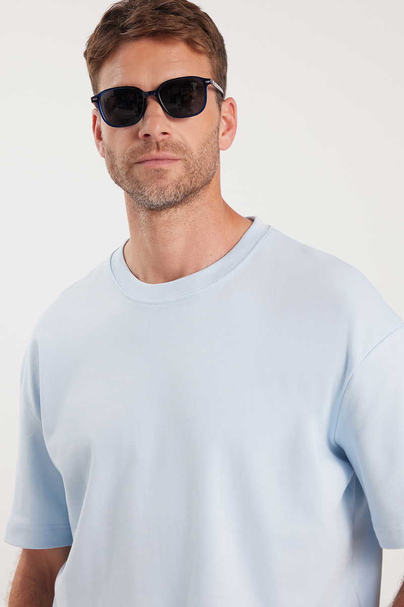 Oversize - Relaxed Fit T-Shirt Oversize - Relaxed Fit T-Shirt