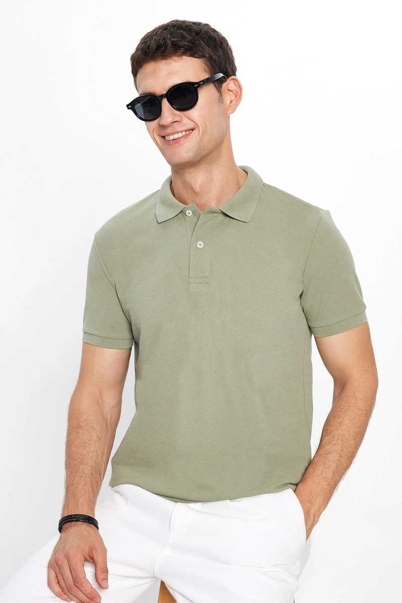 Slim Fit T-Shirt Slim Fit T-Shirt