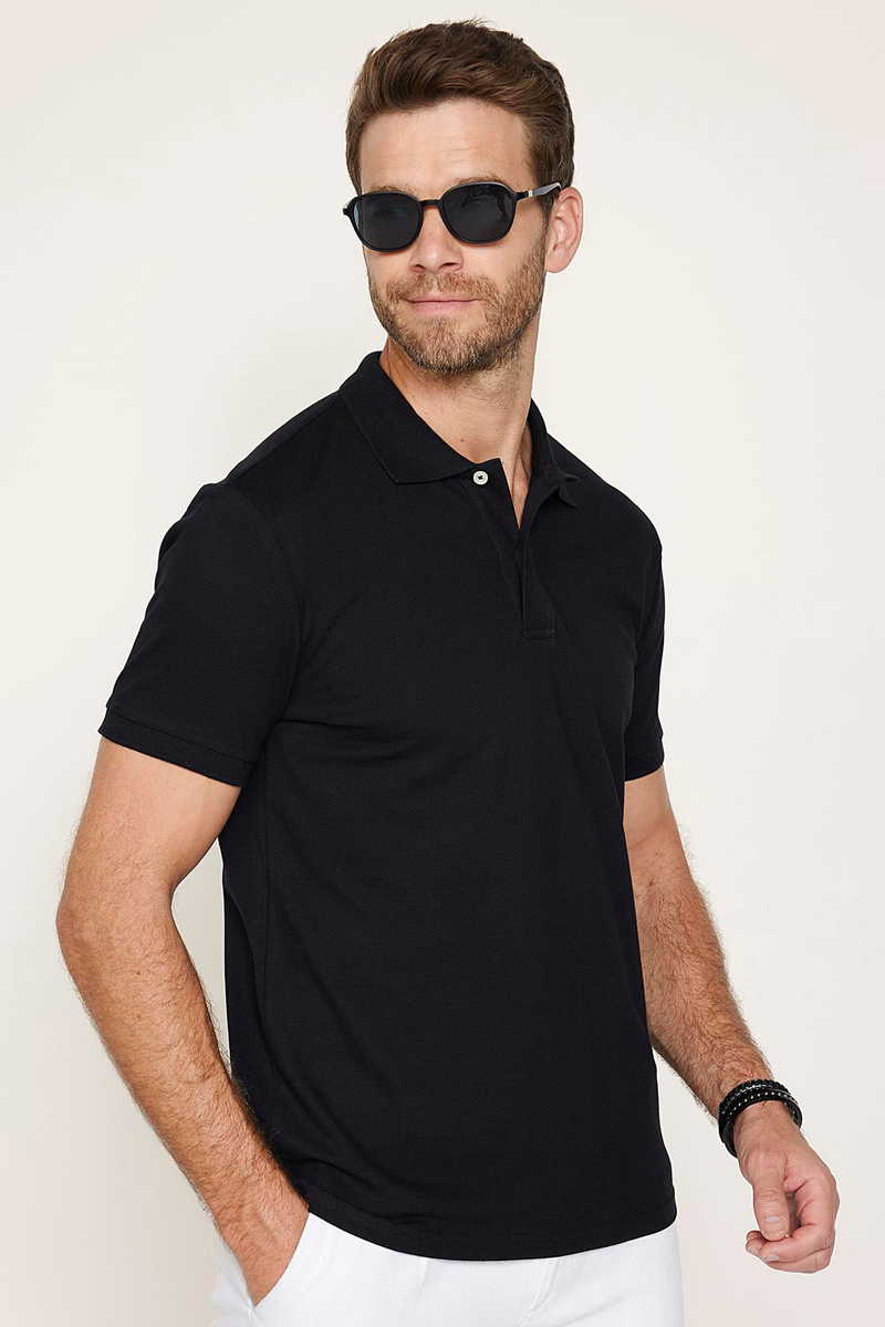 Slim Fit T-Shirt Slim Fit T-Shirt