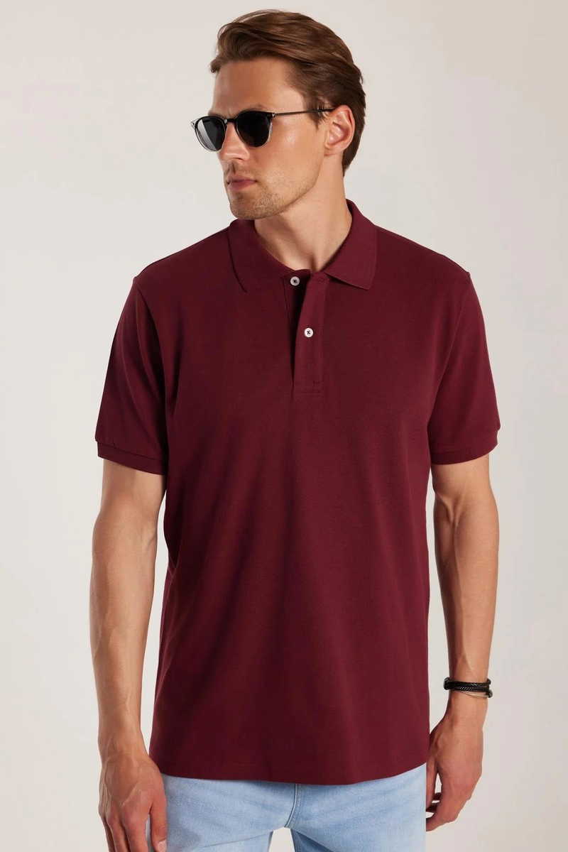 Classic Fit - Comfort Fit T-Shirt