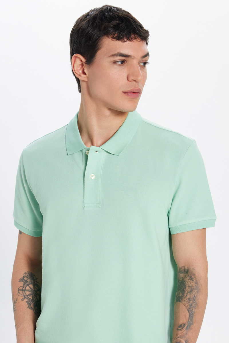 Slim Fit T-Shirt Slim Fit T-Shirt