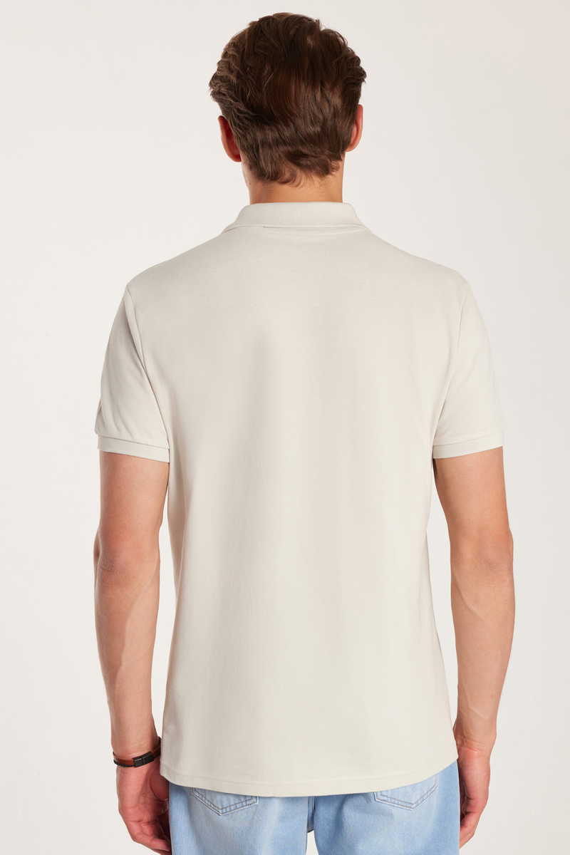 Slim Fit T-Shirt Slim Fit T-Shirt