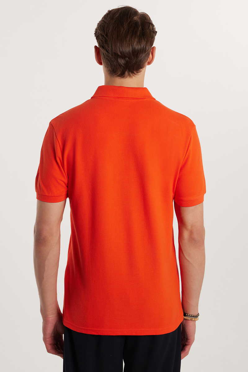 Slim Fit T-Shirt Slim Fit T-Shirt