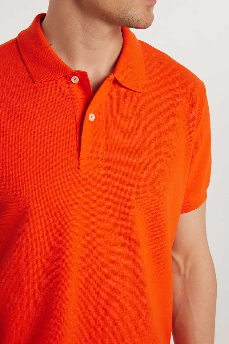 Slim Fit T-Shirt Slim Fit T-Shirt