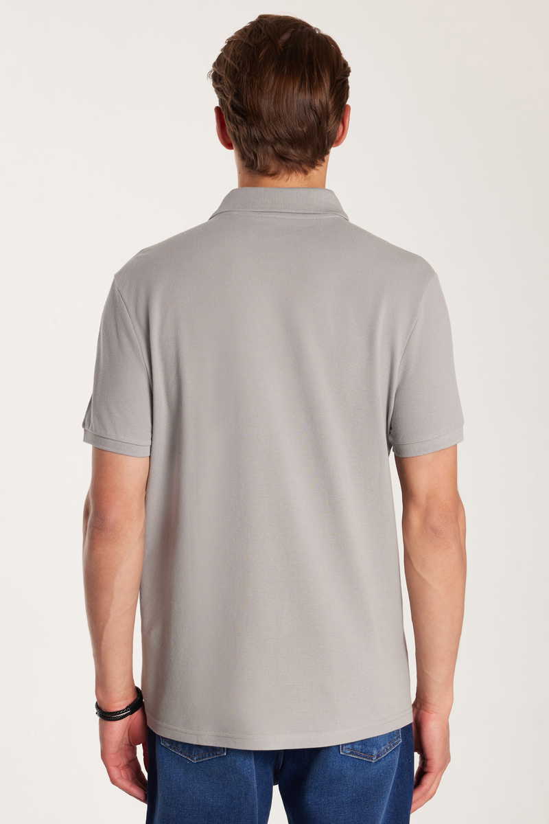 Slim Fit T-Shirt Slim Fit T-Shirt