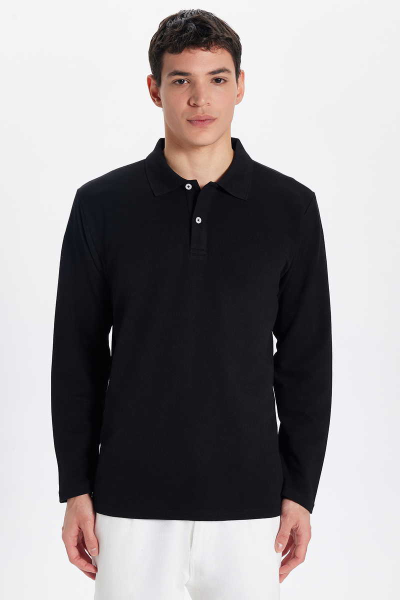 Plain Black T-Shirt Plain Black T-Shirt