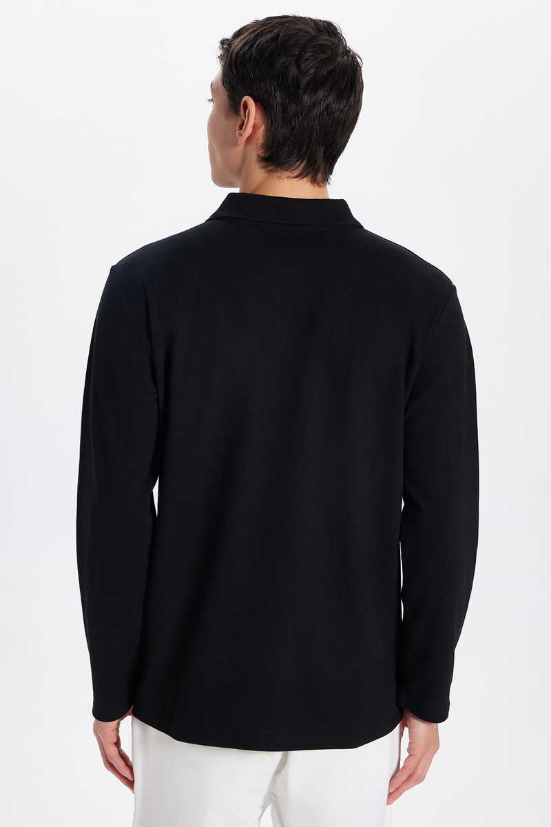Plain Black T-Shirt Plain Black T-Shirt