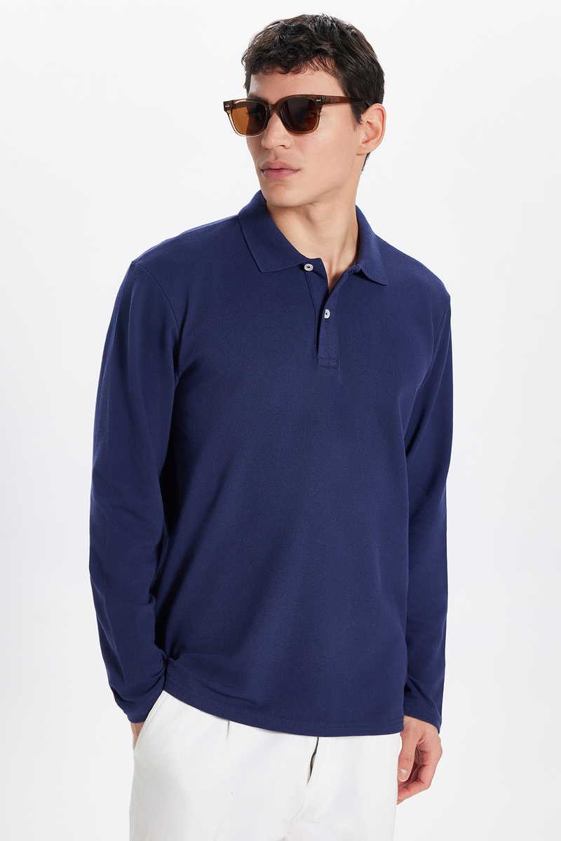 Plain Navy Blue T-Shirt Plain Navy Blue T-Shirt