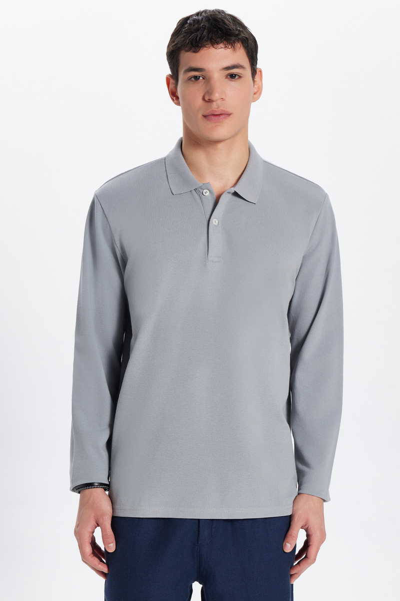 Plain Grey T-Shirt Plain Grey T-Shirt