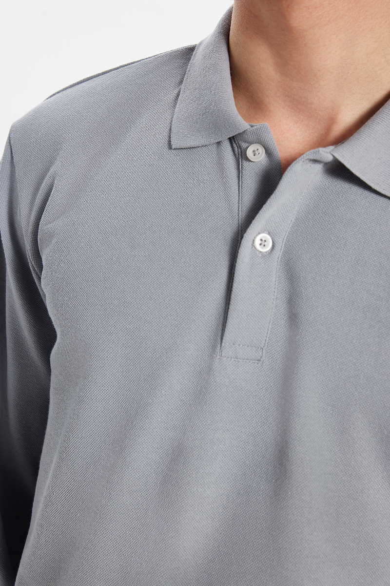 Plain Grey T-Shirt Plain Grey T-Shirt