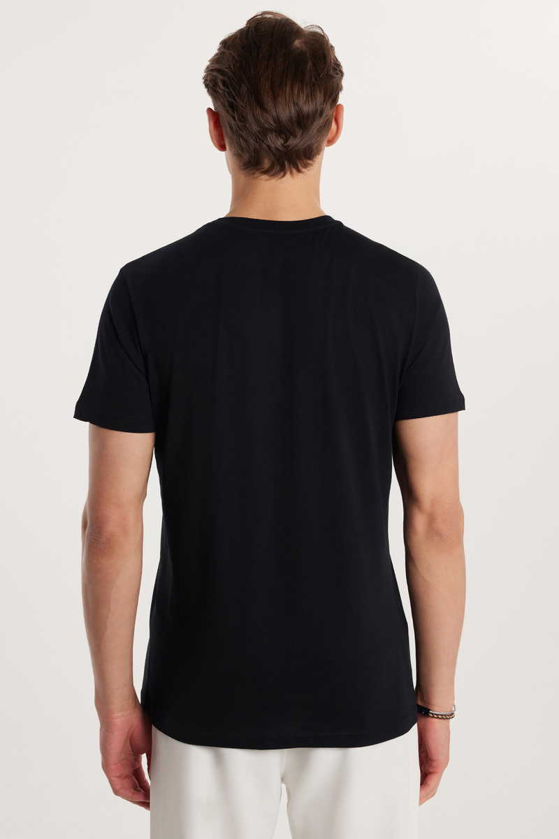 Slim Fit T-Shirt Slim Fit T-Shirt