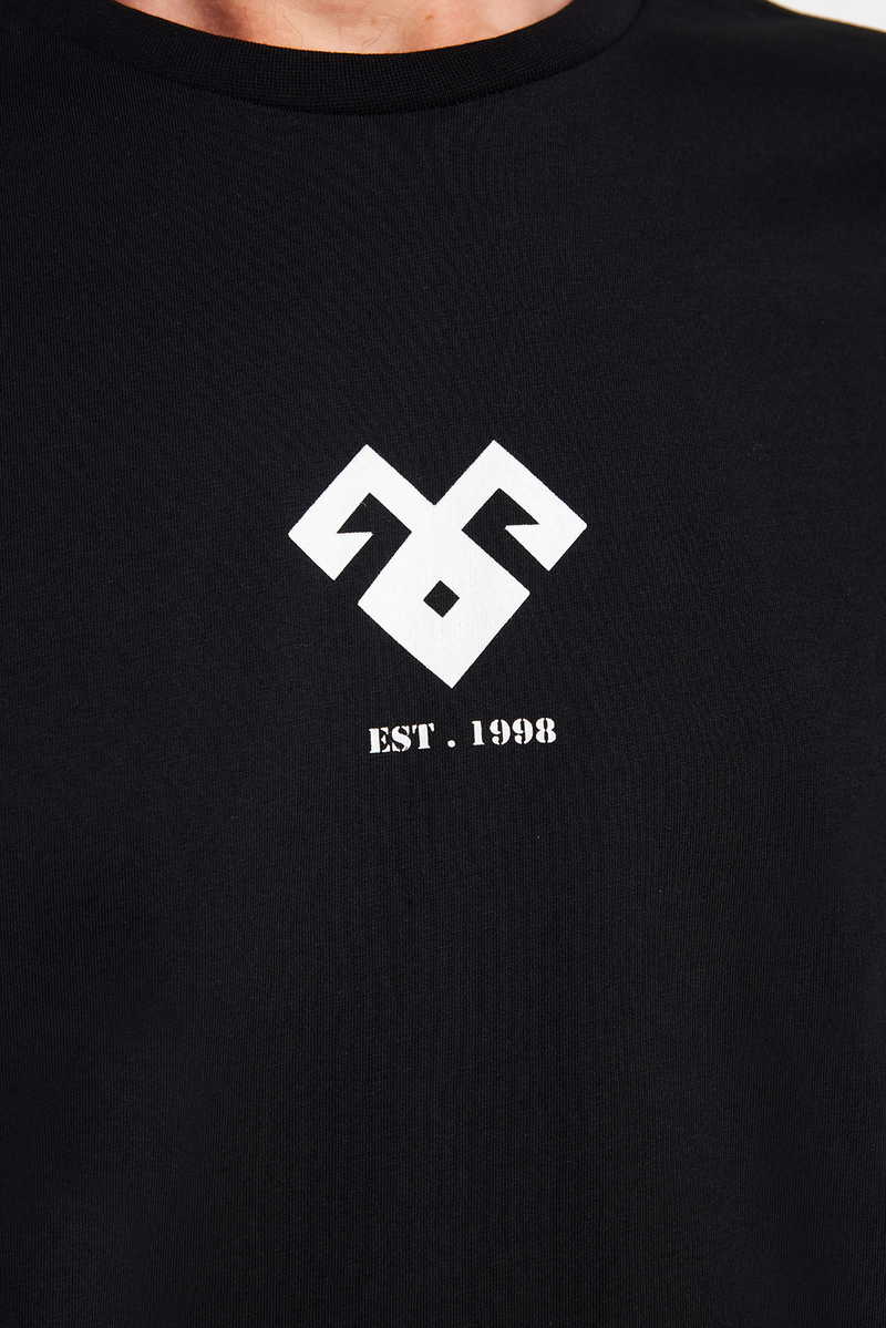 Slim Fit T-Shirt Slim Fit T-Shirt