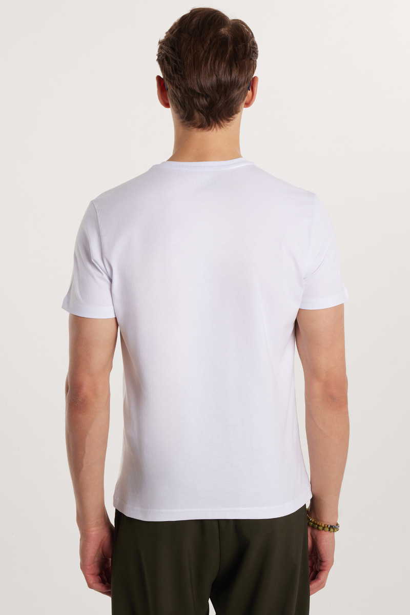 Slim Fit T-Shirt Slim Fit T-Shirt