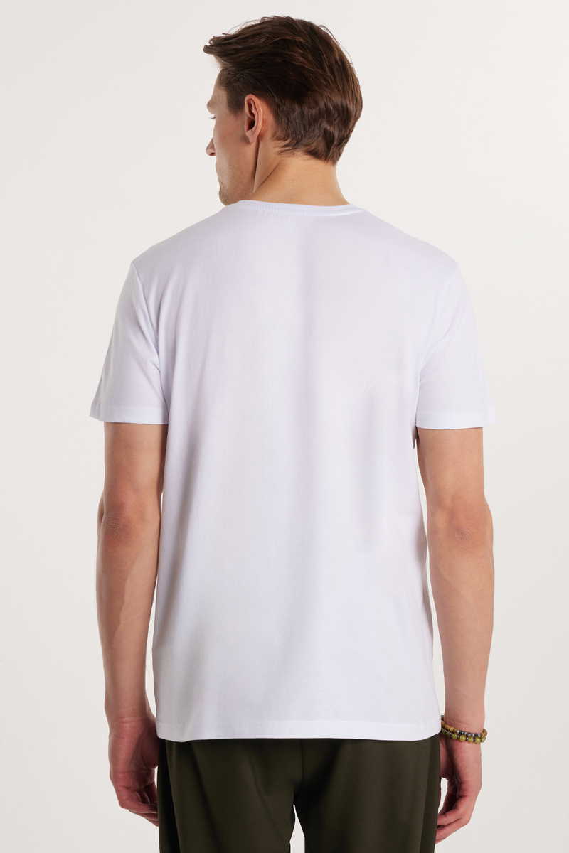 Slim Fit T-Shirt Slim Fit T-Shirt